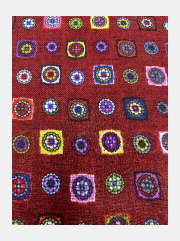 Medallions Tapestry Scarf in Red