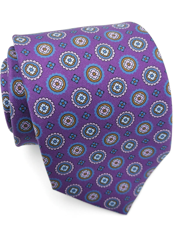 Courtly Medallions tie