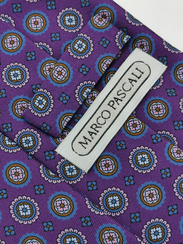 Courtly Medallions tie